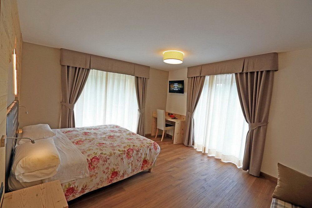 Hotel San Giovanni Vigo di Fassa Zewnętrze zdjęcie