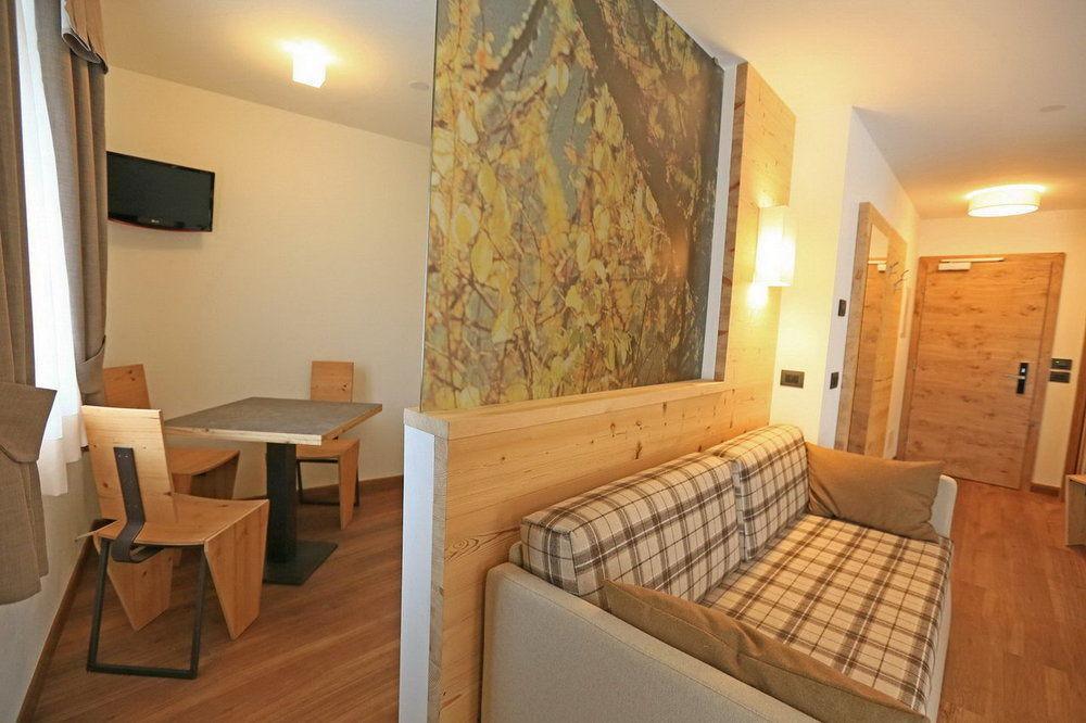 Hotel San Giovanni Vigo di Fassa Zewnętrze zdjęcie