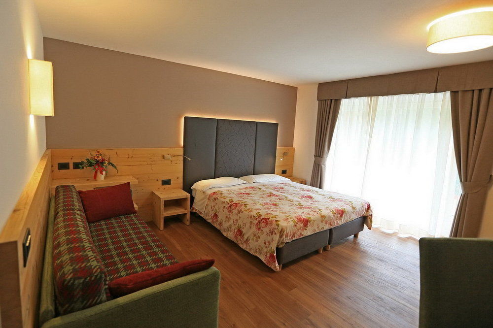 Hotel San Giovanni Vigo di Fassa Zewnętrze zdjęcie